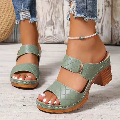 Annina - Women's Quilted Block Heel Slippers